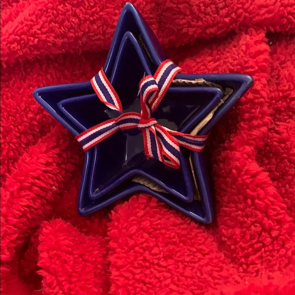 CUTE SET OF NAVY BLUE STAR DISHES - Picture 1 of 1